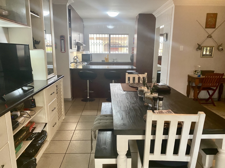 3 Bedroom Property for Sale in Sonstraal Heights Western Cape